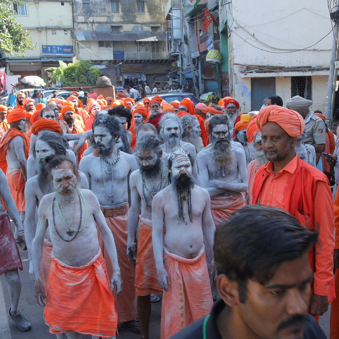 Hanuman Jayanti Dhwaja Seva – ₹1,100 | Dhwaja, Chana Gud, Laddoo & Paan Bida Bhog